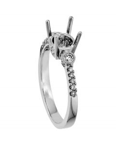 18K White Gold Diamond Ring 18439