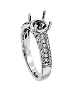 18K White Gold Diamond Ring