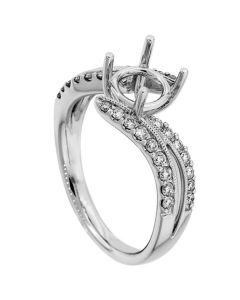 18K White Gold Diamond Ring