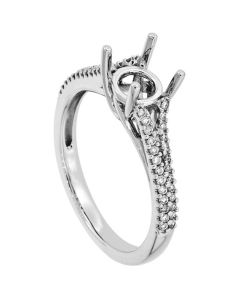 18K White Gold Diamond Ring