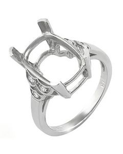 14K White Gold Engagement Ring 