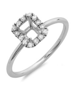 14K White Gold Engagement Ring 