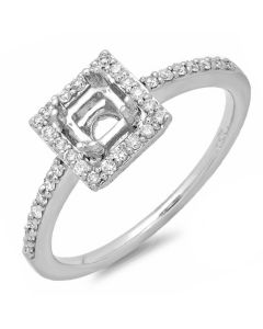 14K White Gold Engagement Ring 